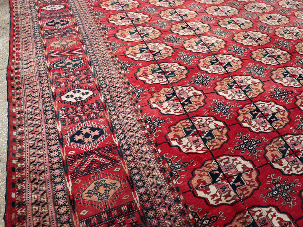 Vintage Central Asian Tekke Rug, No.23341 - Galerie Shabab