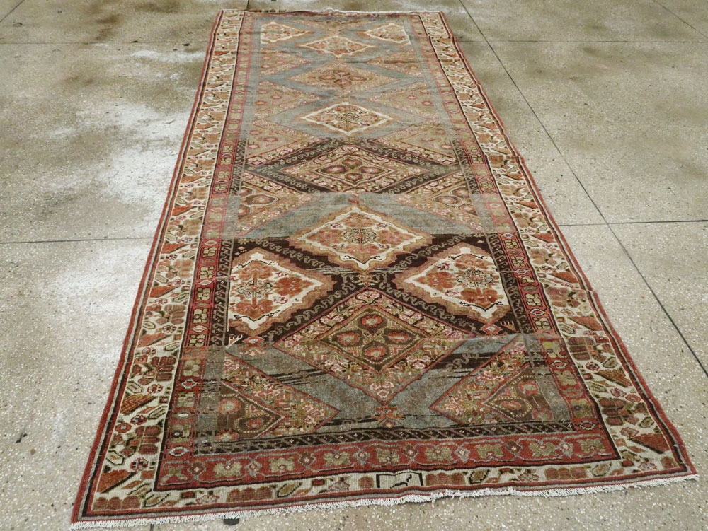 Antique Persian Malayer Runner, No.23347 - Galerie Shabab