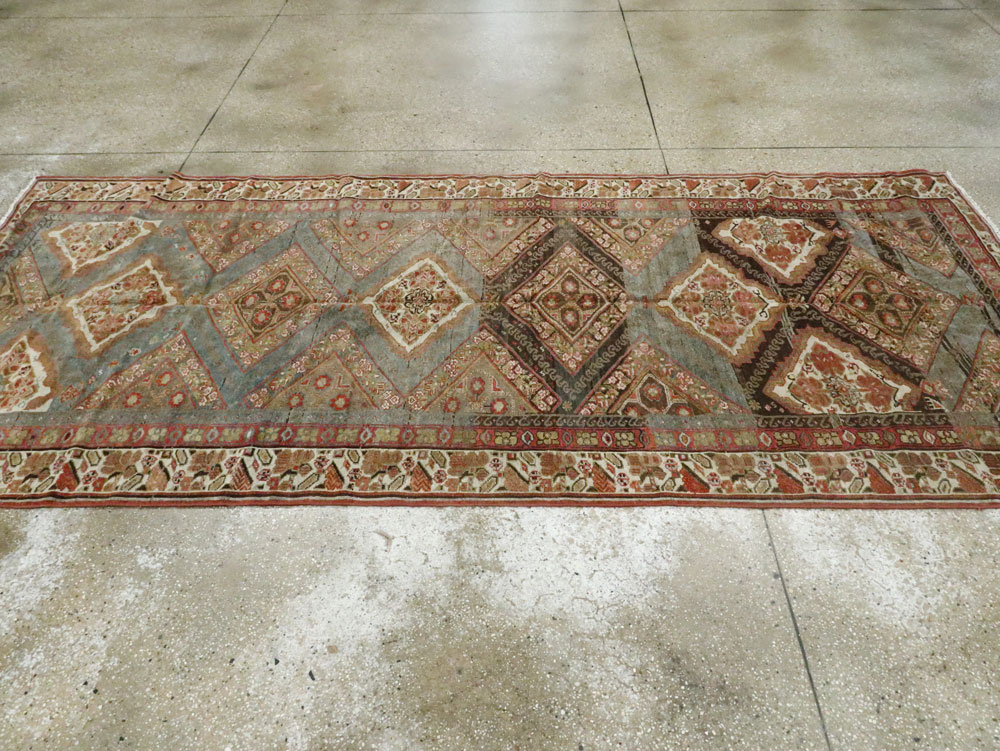 Antique Persian Malayer Runner, No.23347 - Galerie Shabab