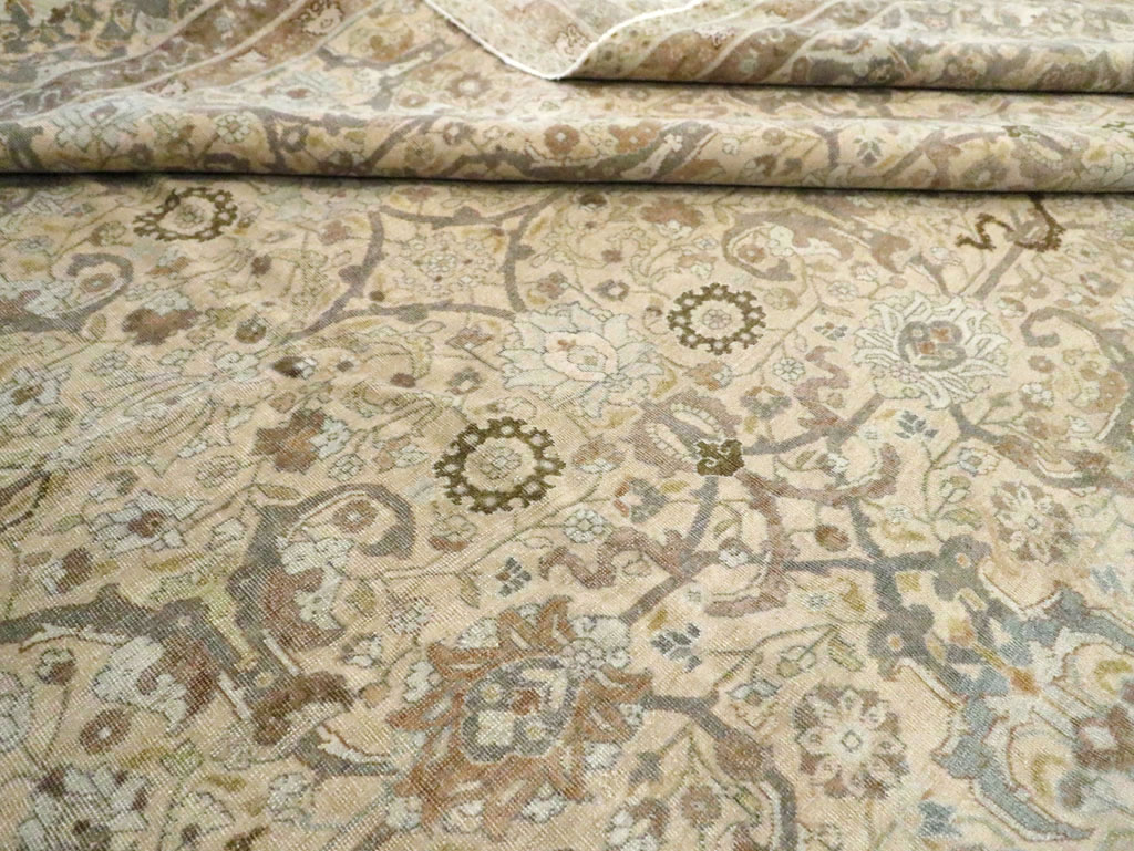 Antique Persian Tabriz Carpet, No.23353 - Galerie Shabab