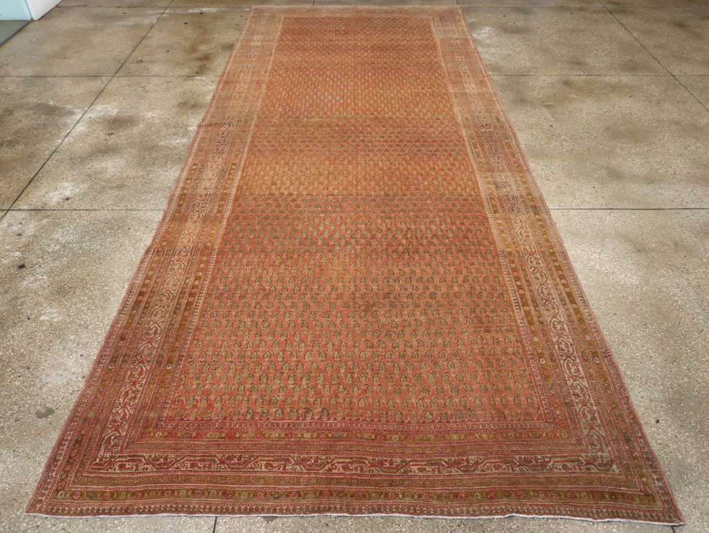 Antique Persian Malayer Gallery Carpet, No.23360 - Galerie Shabab