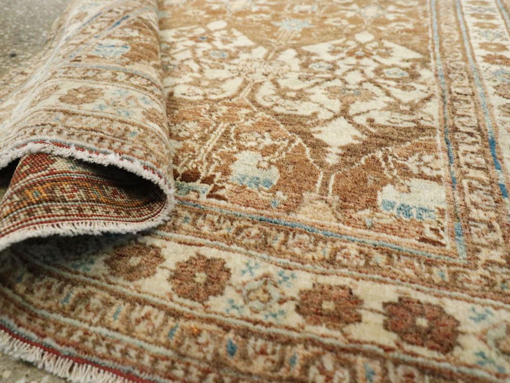 Antique Persian Tabriz Hagi Jalili Rug, No.23372 - Galerie Shabab