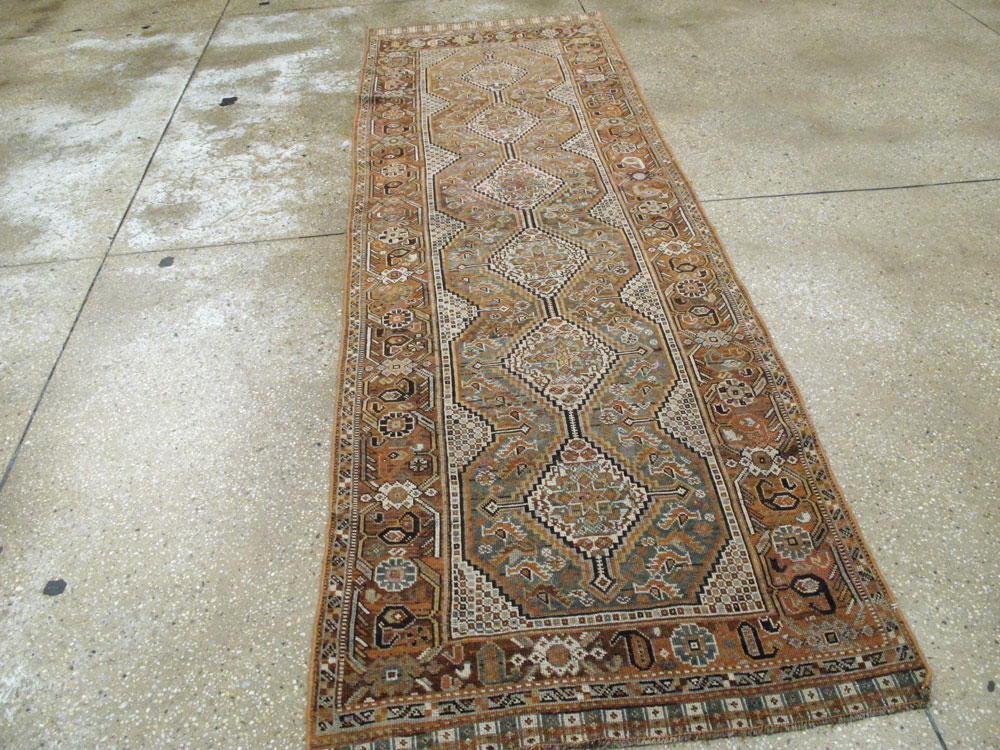 Antique Persian Shiraz Runner, No.23376 - Galerie Shabab