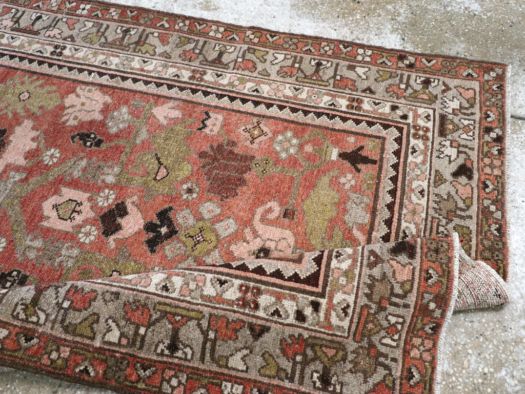Vintage Persian Malayer Gallery Carpet, No.23381 - Galerie Shabab