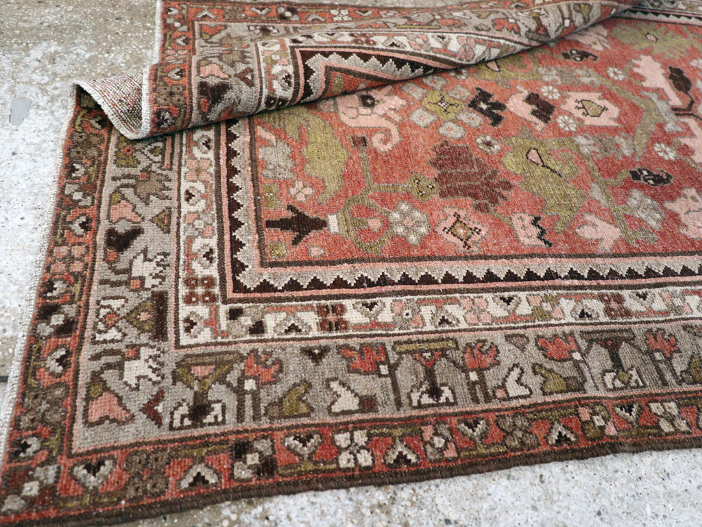 Vintage Persian Malayer Gallery Carpet, No.23381 - Galerie Shabab