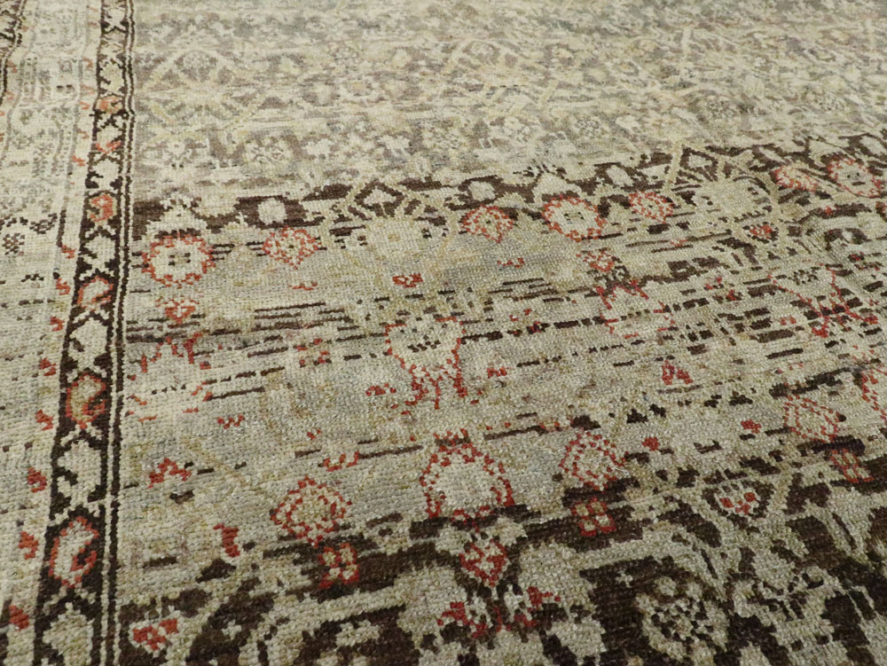 Vintage Persian Malayer Gallery Carpet, No.23384 - Galerie Shabab
