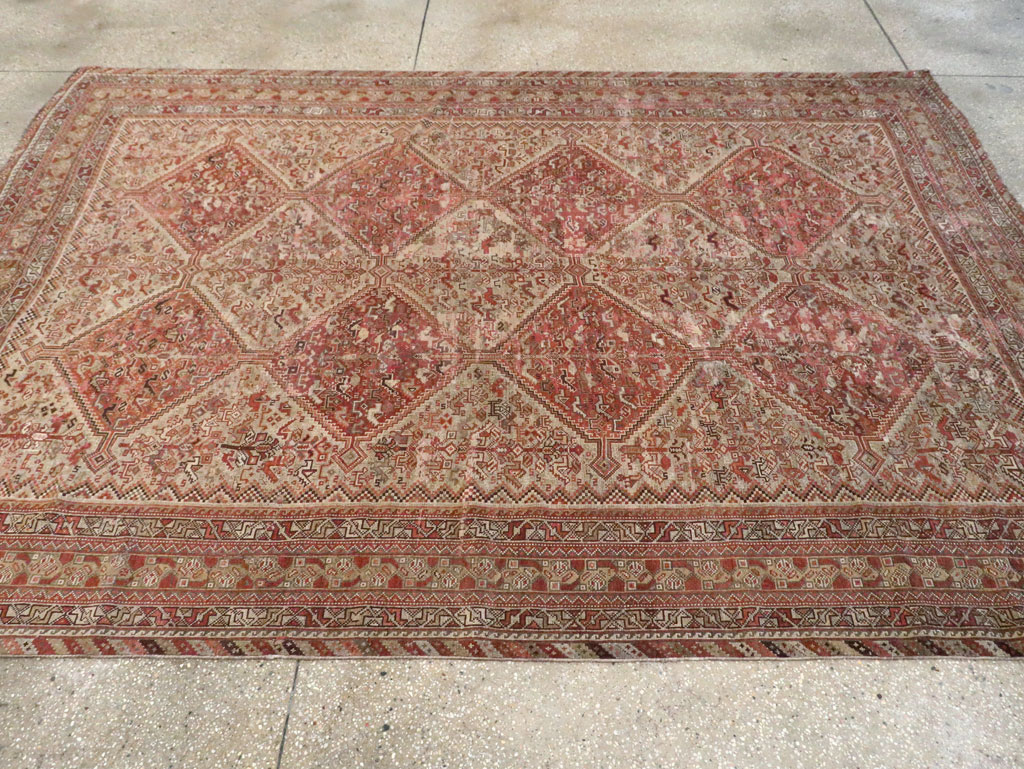 Antique Persian Shiraz Accent Carpet, No.23393 - Galerie Shabab