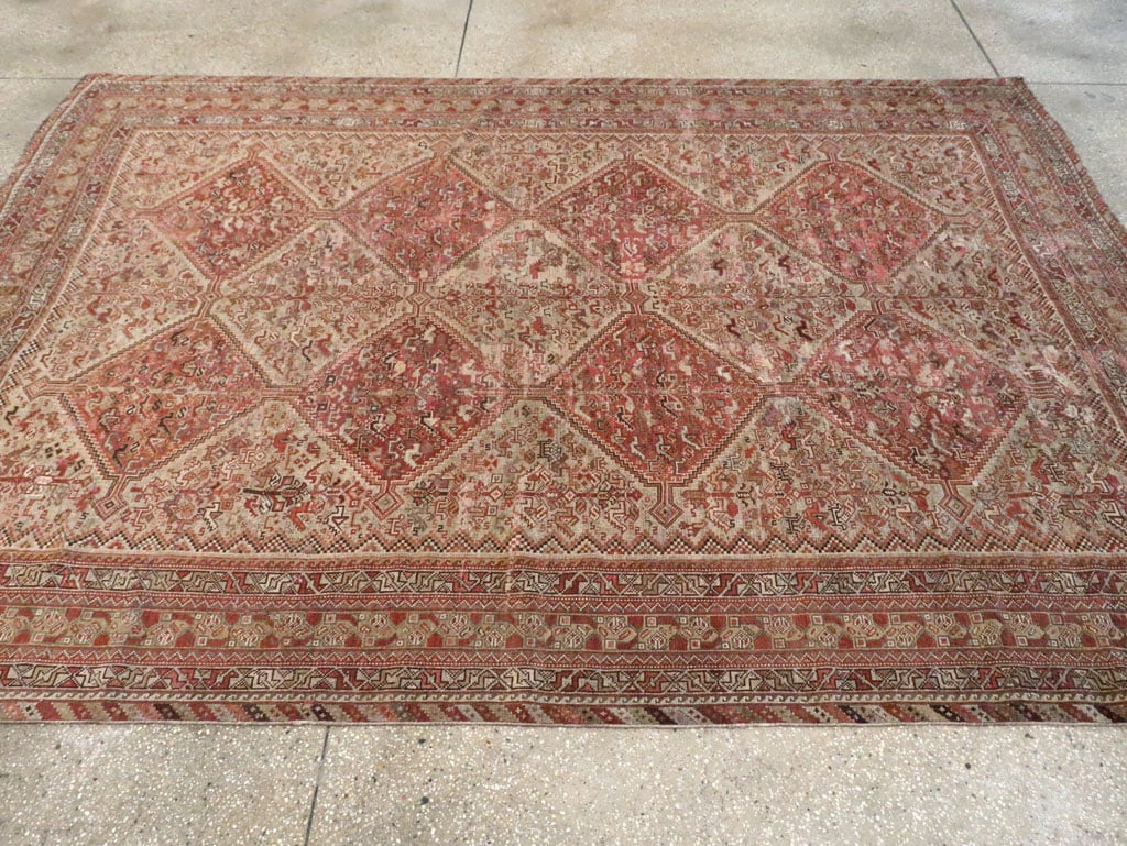Antique Persian Shiraz Accent Carpet, No.23393 - Galerie Shabab