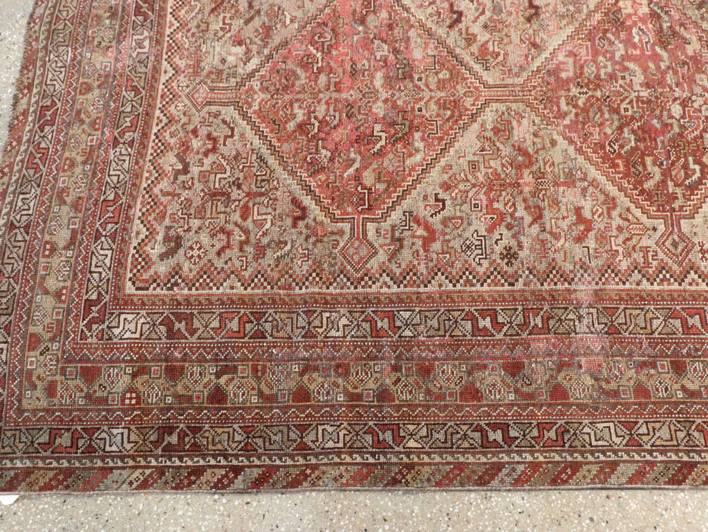 Antique Persian Shiraz Accent Carpet, No.23393 - Galerie Shabab