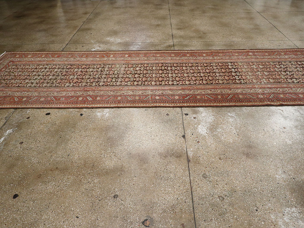 Vintage Persian Malayer Wide Gallery Runner, No.23396 - Galerie Shabab