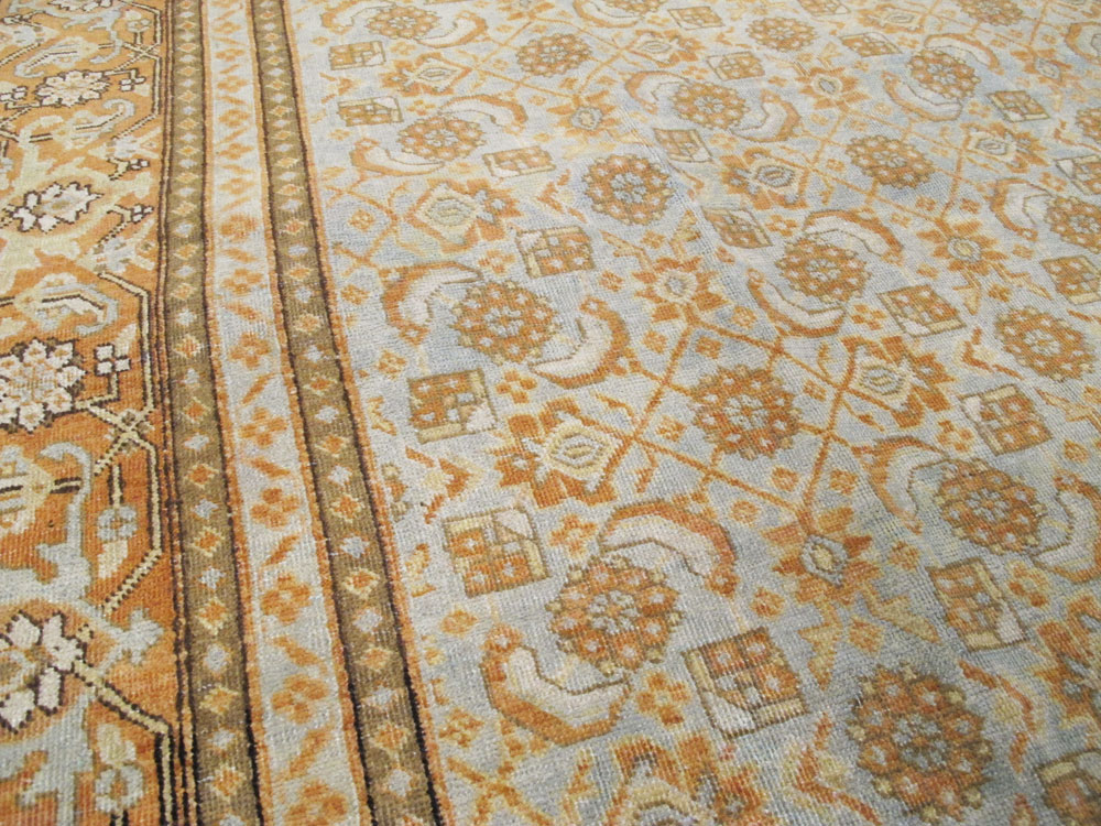 Antique Persian Tabriz Carpet, No.23399 - Galerie Shabab