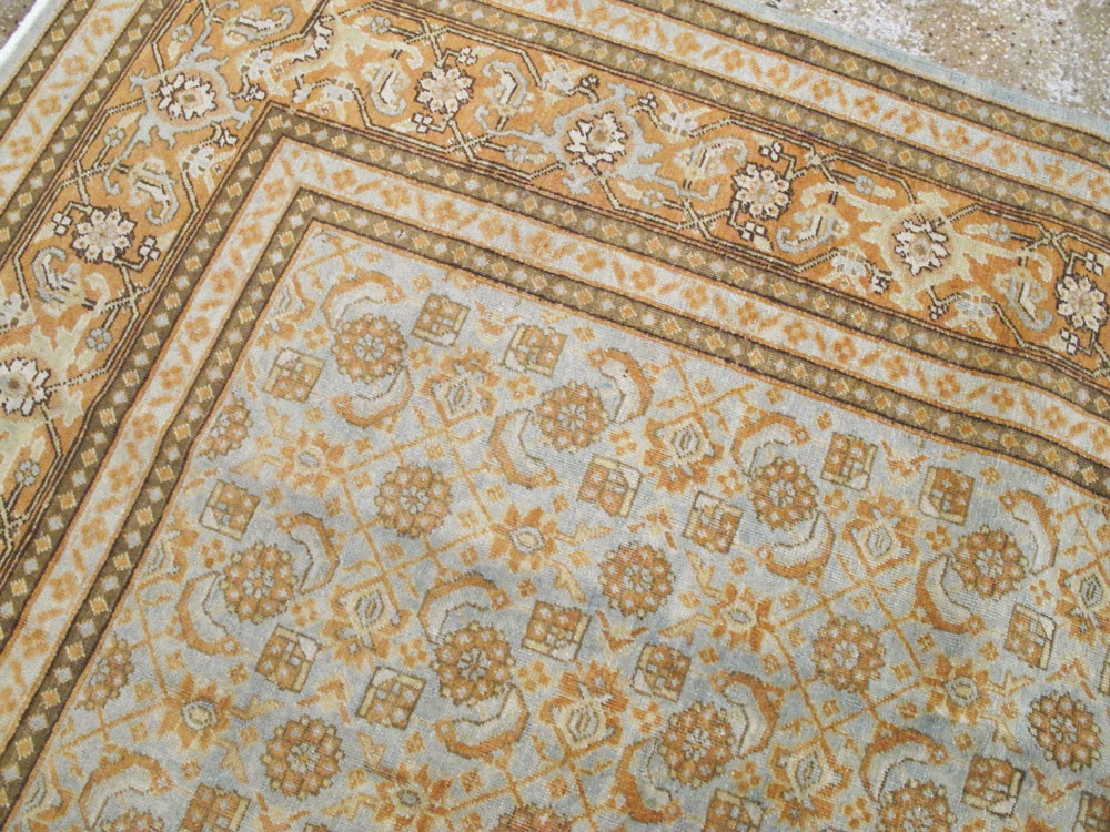 Antique Persian Tabriz Carpet, No.23399 - Galerie Shabab