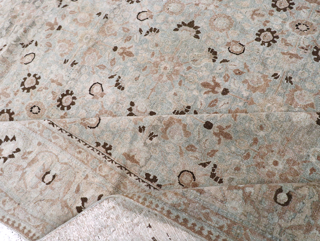 Antique Persian Tabriz Carpet, No.23404 - Galerie Shabab
