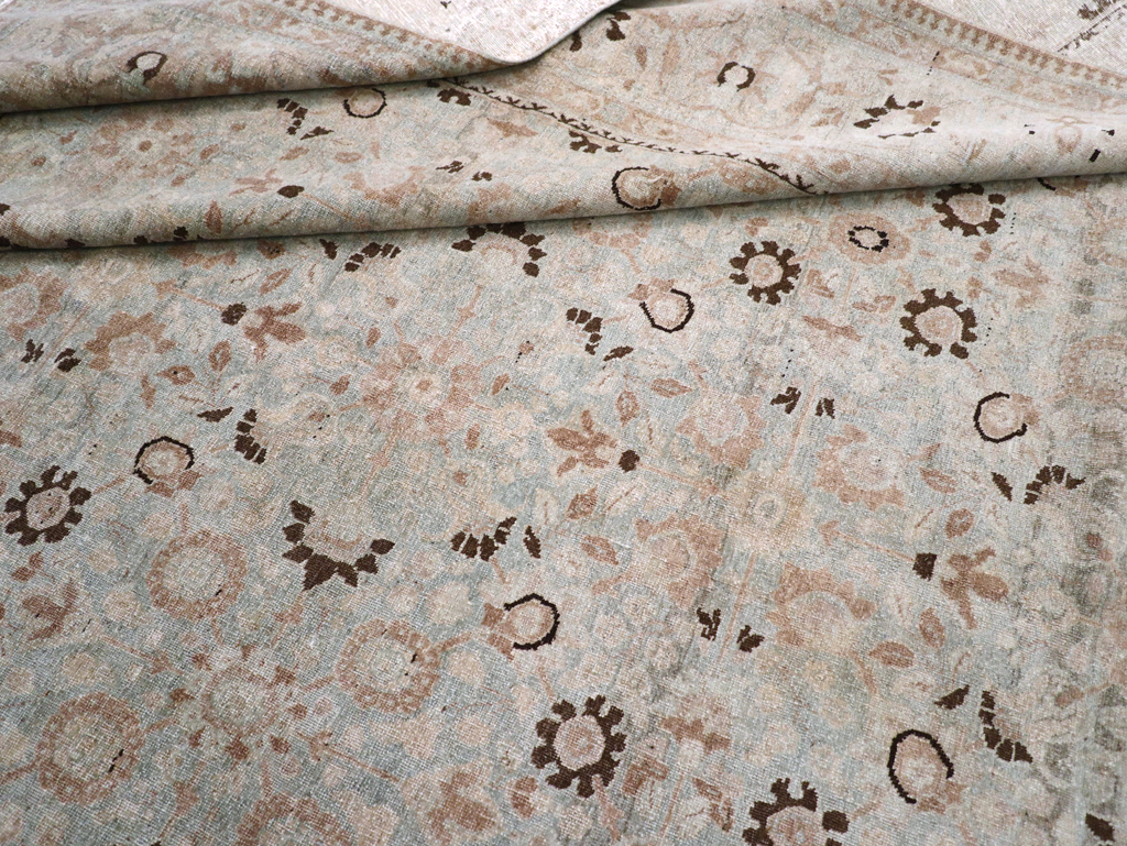 Antique Persian Tabriz Carpet, No.23404 - Galerie Shabab