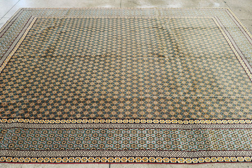 Vintage Persian Quom Modernist Rug, No.23407 - Galerie Shabab