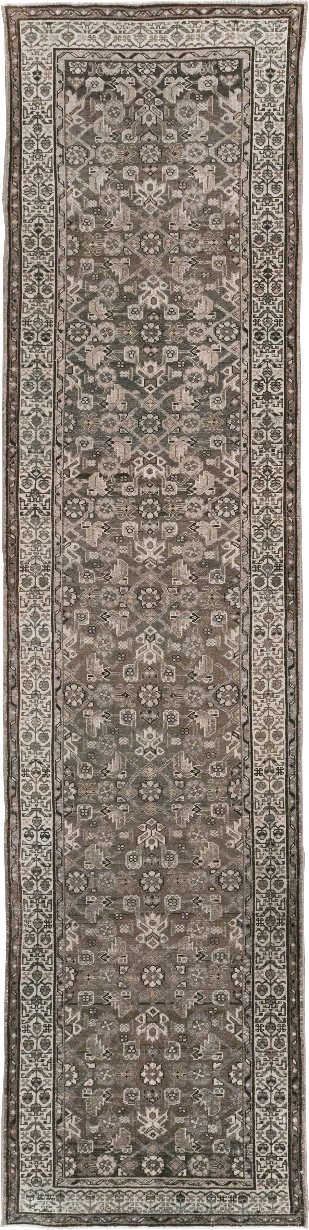 Vintage Persian Malayer Runner, No.23415 - Galerie Shabab