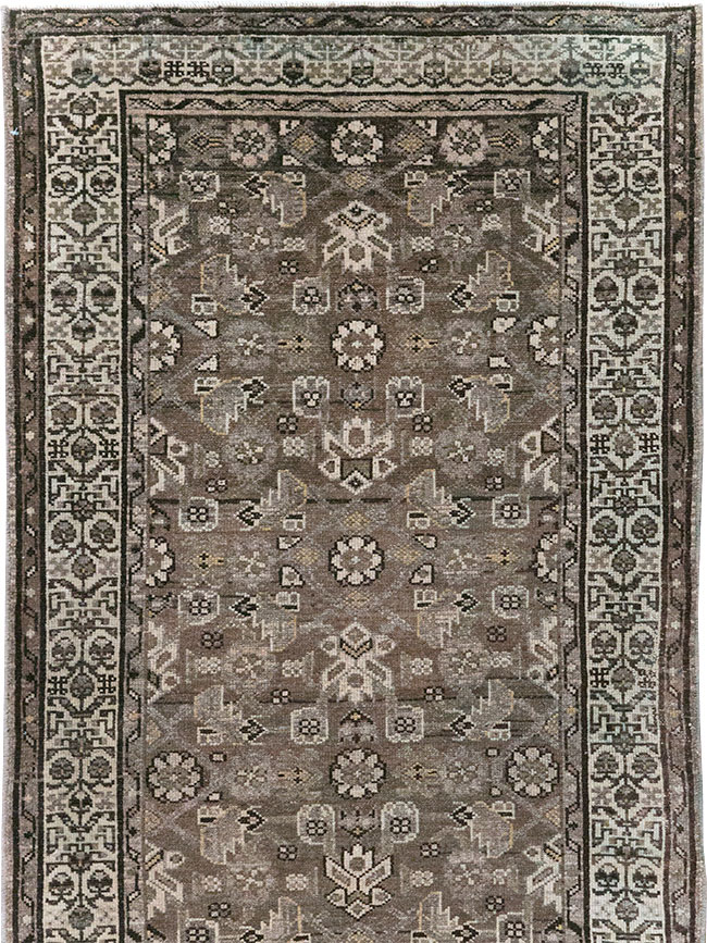 Vintage Persian Malayer Runner, No.23415 - Galerie Shabab
