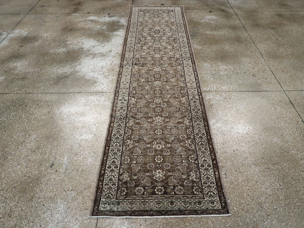 Vintage Persian Malayer Runner, No.23415 - Galerie Shabab