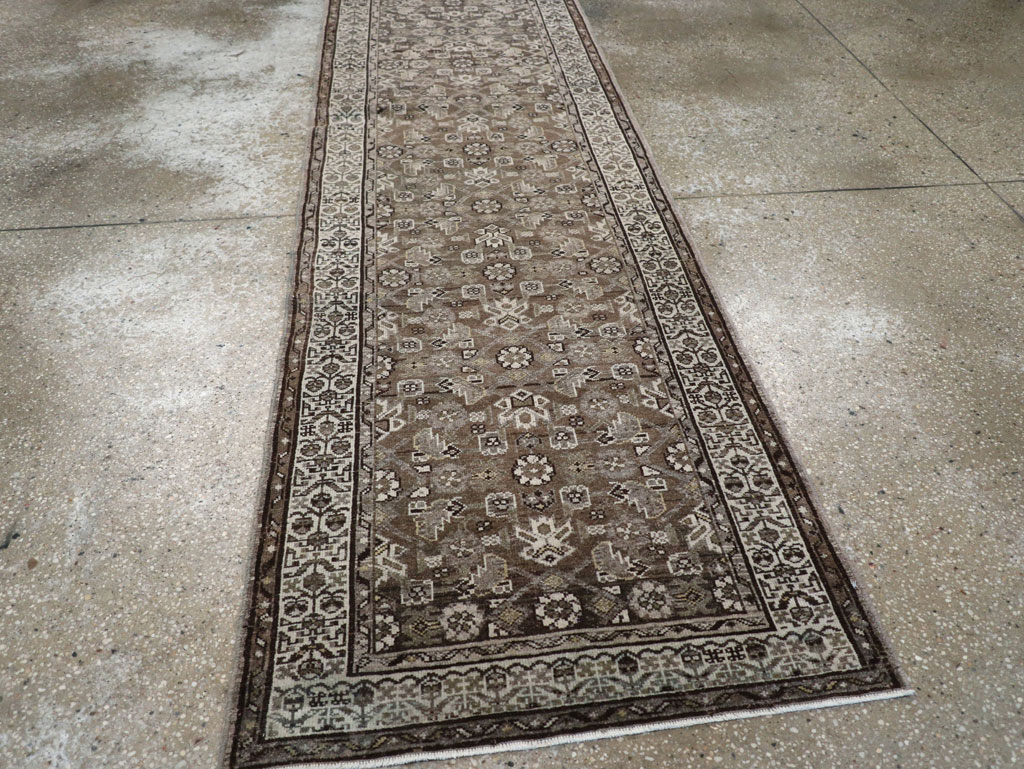 Vintage Persian Malayer Runner, No.23415 - Galerie Shabab