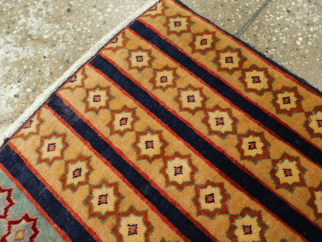 Vintage Persian Kashan Modernist Rug, No.23420 - Galerie Shabab
