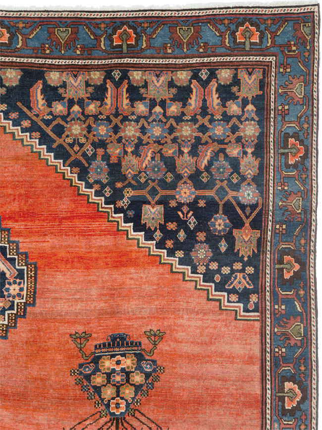 Antique Persian Bidjar Square Carpet, No.23433 - Galerie Shabab