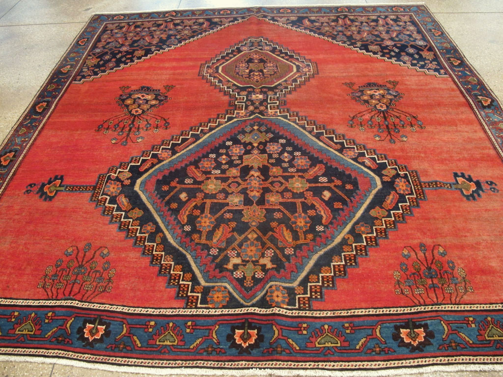Antique Persian Bidjar Square Carpet, No.23433 - Galerie Shabab