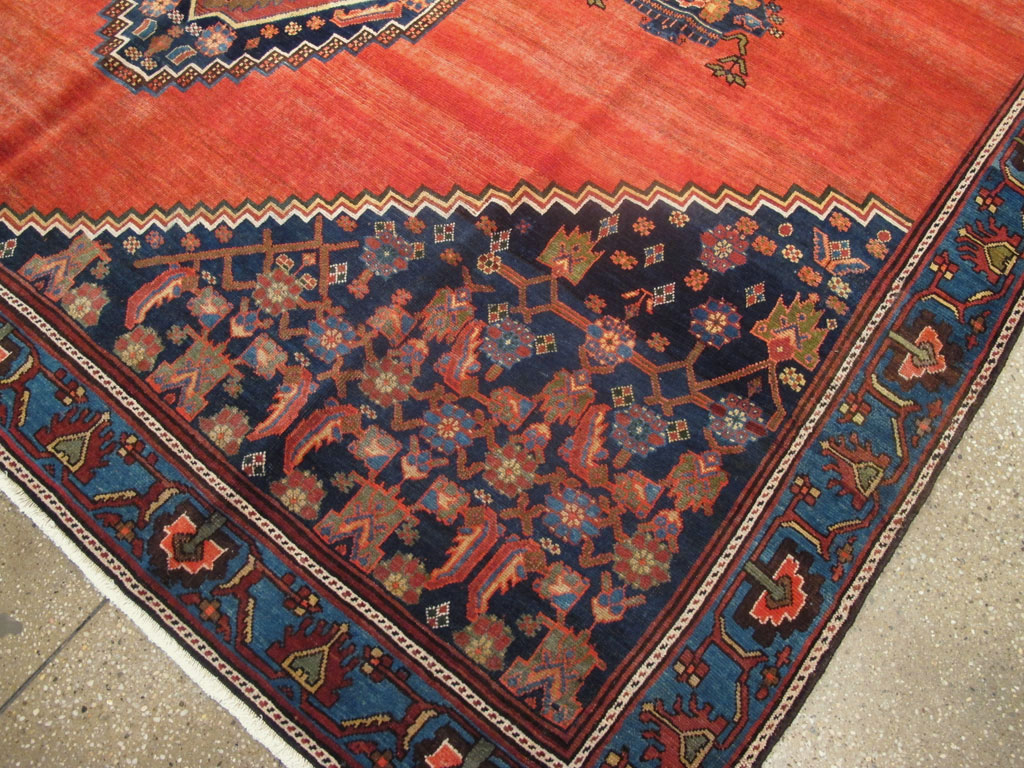 Antique Persian Bidjar Square Carpet, No.23433 - Galerie Shabab