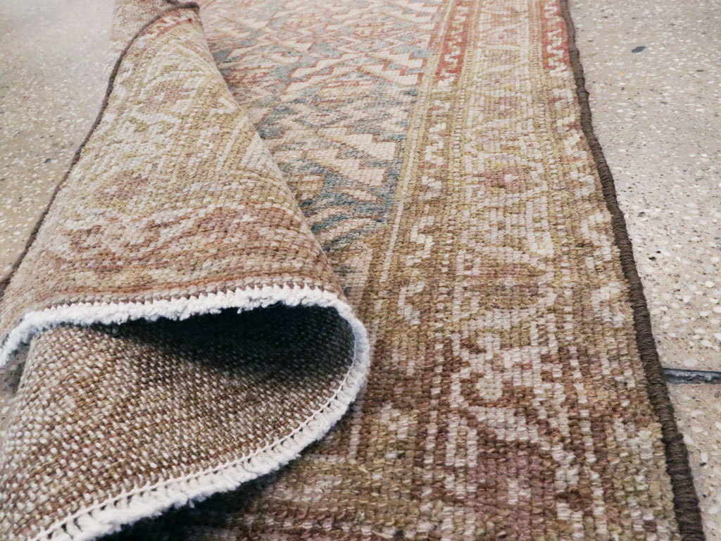 Vintage Persian Malayer Runner, No.23434 - Galerie Shabab