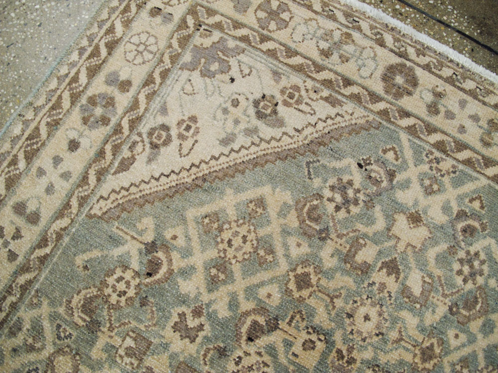 Vintage Persian Malayer Gallery Runner, No.23435 - Galerie Shabab