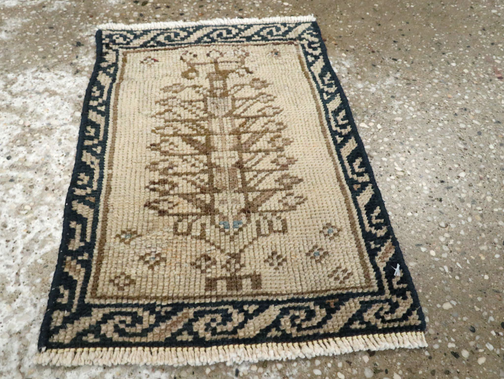 Antique Persian Northwest Rug (Pair: 1 of 2), No.23438 - Galerie Shabab