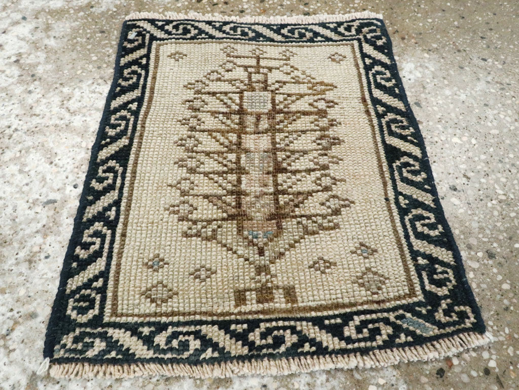 Antique Persian Northwest Rug (Pair: 2 of 2), No.23439 - Galerie Shabab