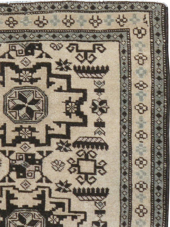 Vintage Persian Tabriz Rug (Pair: 2 of 2), No.23443 - Galerie Shabab