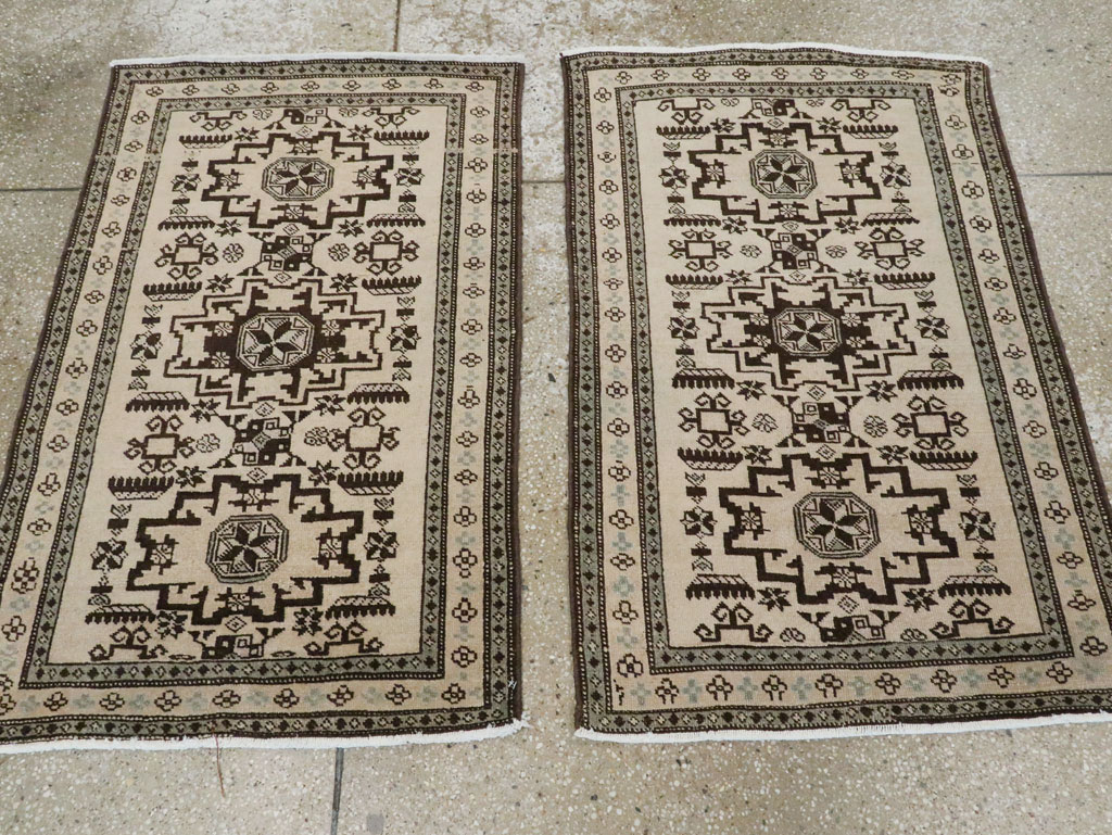 Vintage Persian Tabriz Rug (Pair: 2 of 2), No.23443 - Galerie Shabab