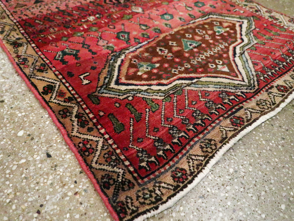 Vintage Persian Mahal Throw Rug, No.23445 - Galerie Shabab