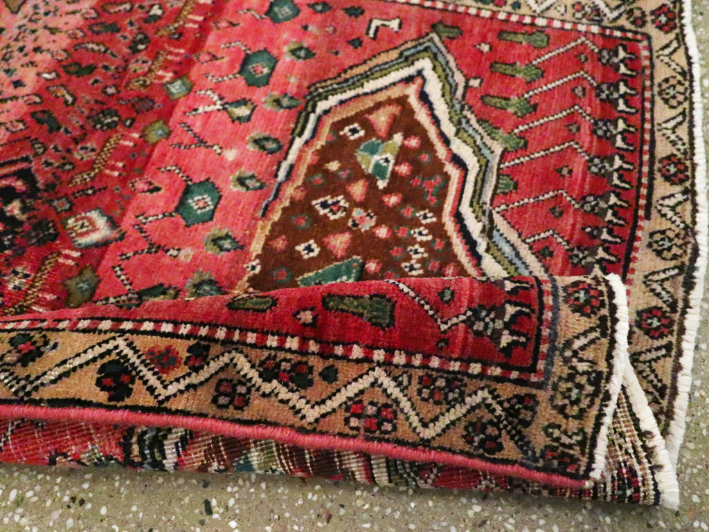 Vintage Persian Mahal Throw Rug, No.23445 - Galerie Shabab
