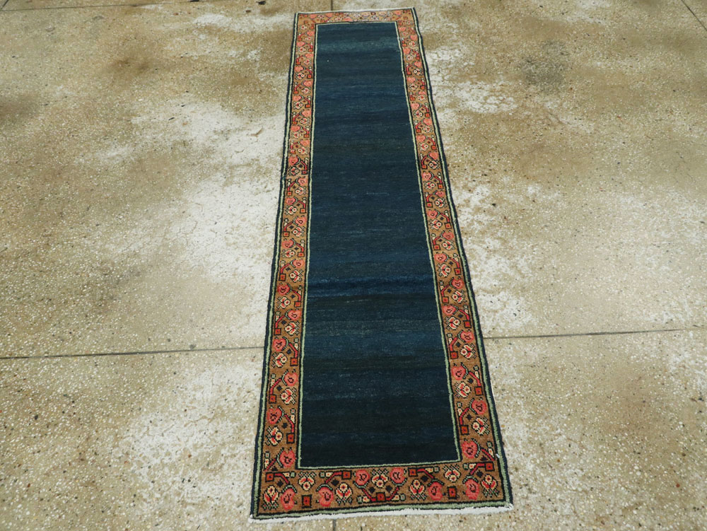 Vintage Persian Mahal Runner, No.23448 - Galerie Shabab