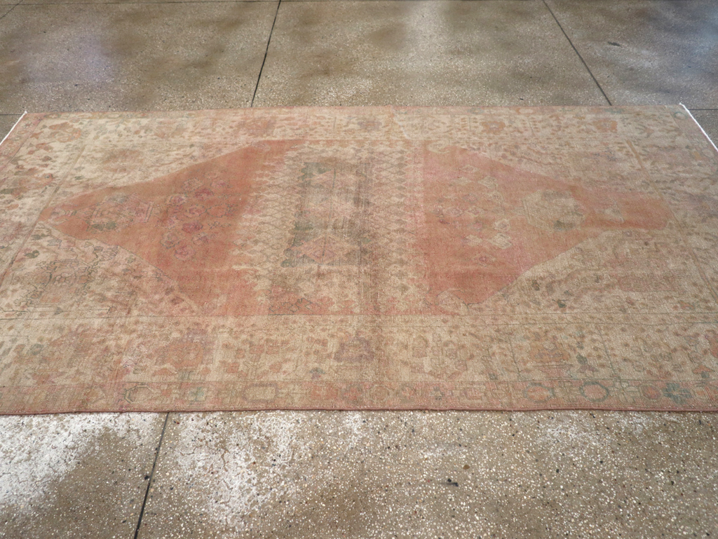 Vintage Turkish Anatolian Gallery Rug, No.23450 - Galerie Shabab