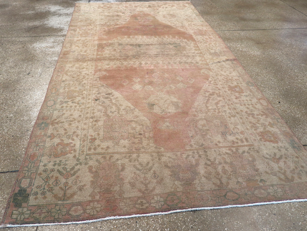 Vintage Turkish Anatolian Gallery Rug, No.23450 - Galerie Shabab