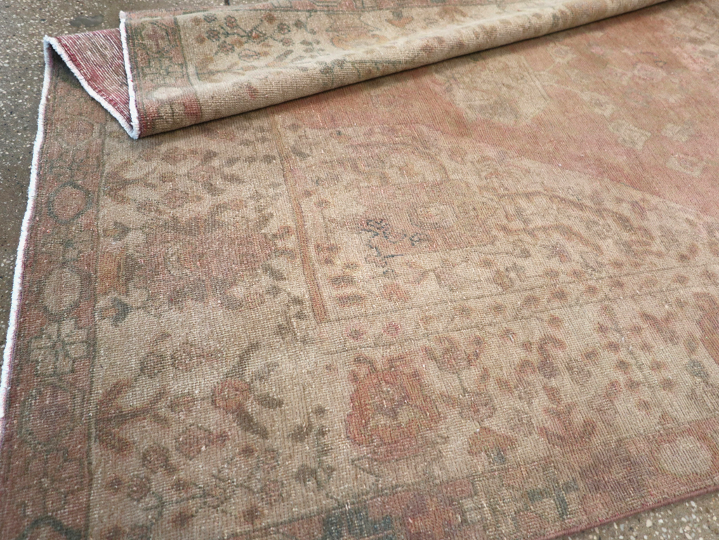 Vintage Turkish Anatolian Gallery Rug, No.23450 - Galerie Shabab