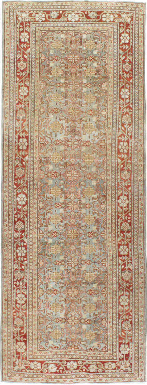 Antique Persian Mahal Gallery Runner, No.23453 - Galerie Shabab