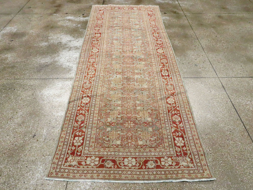 Antique Persian Mahal Gallery Runner, No.23453 - Galerie Shabab