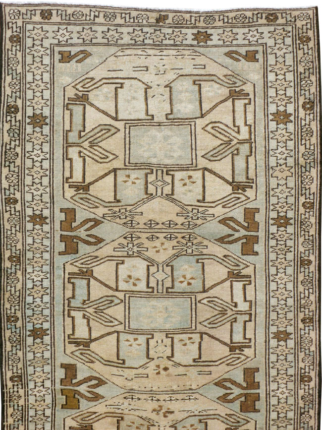 Vintage Persian Malayer Gallery Runner, No.23456 - Galerie Shabab