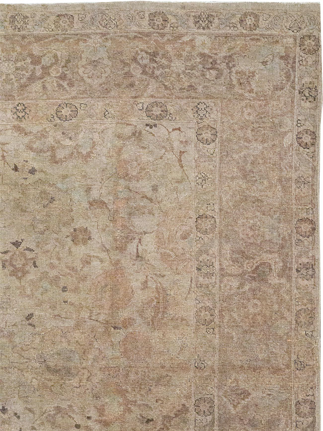 Antique Persian Tabriz Small Room Size Carpet, No.23458 - Galerie Shabab