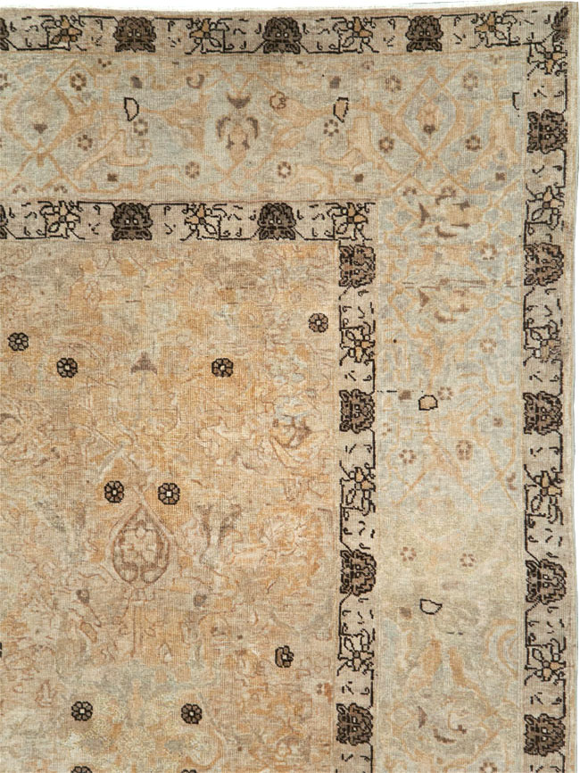 Antique Persian Tabriz Carpet, No.23467 - Galerie Shabab