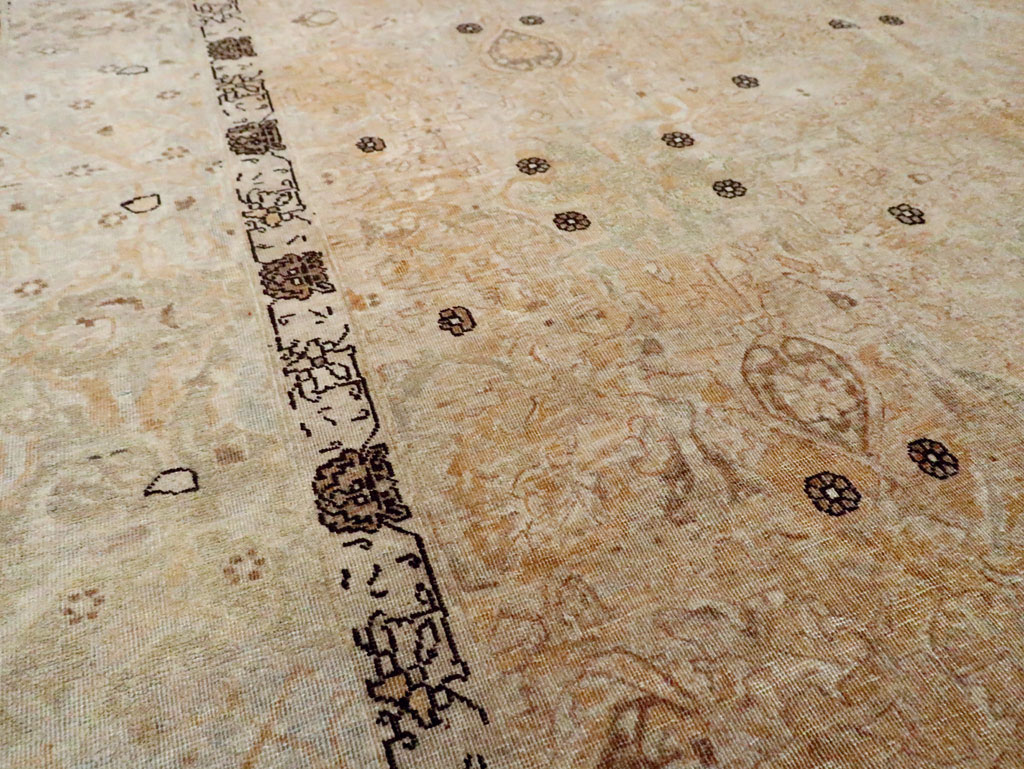 Antique Persian Tabriz Carpet, No.23467 - Galerie Shabab