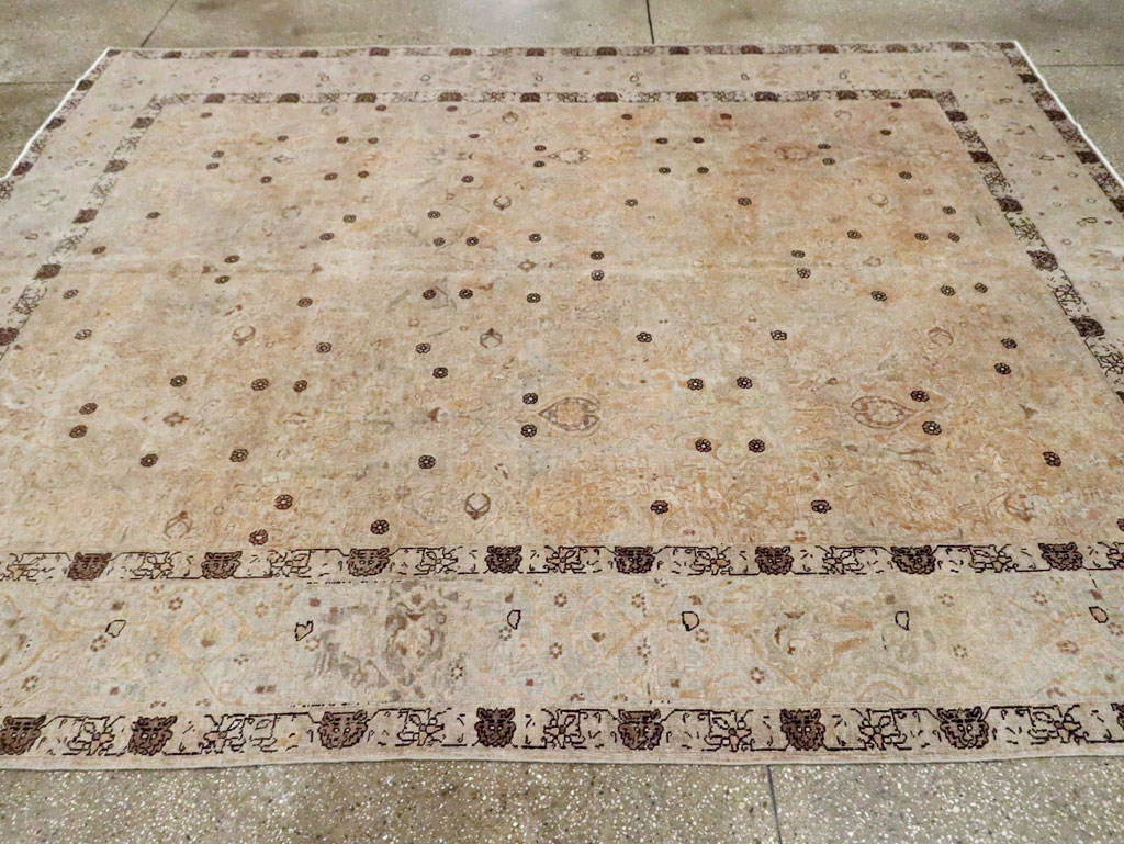 Antique Persian Tabriz Carpet, No.23467 - Galerie Shabab