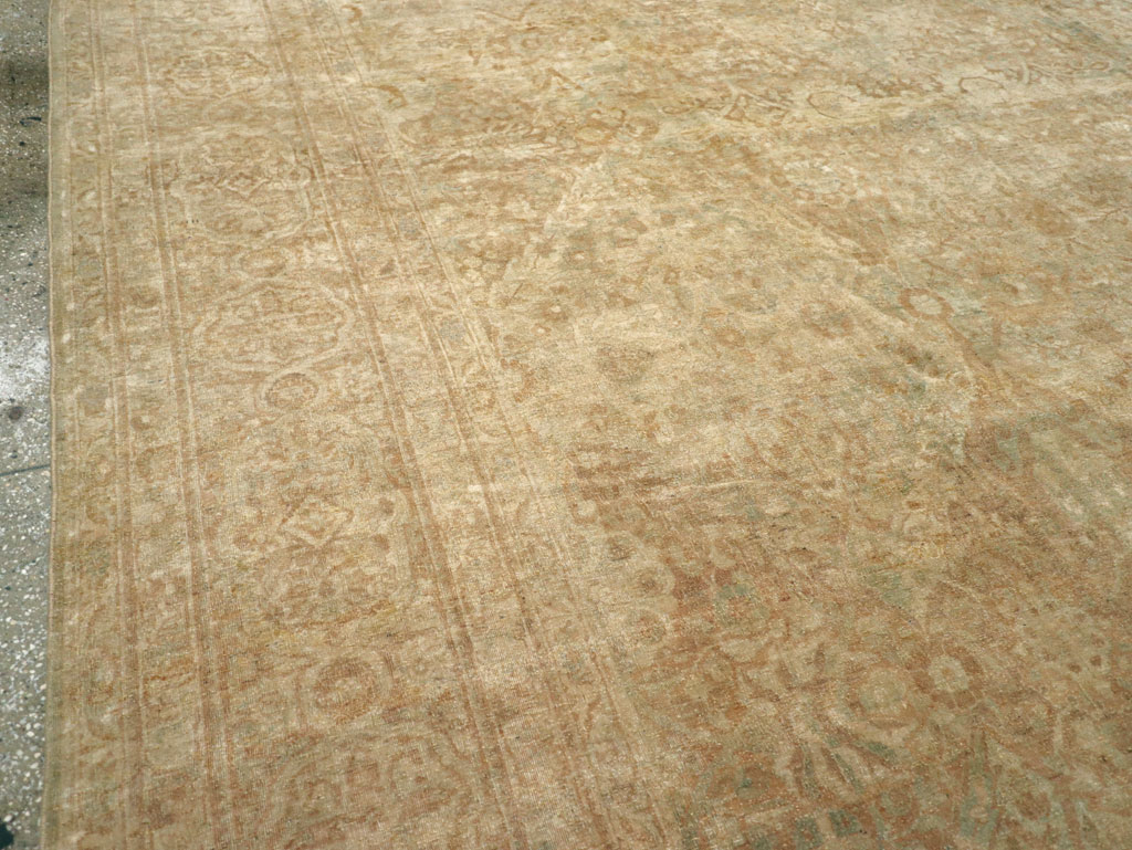 Antique Persian Lavar Kerman Carpet, No.23472 - Galerie Shabab