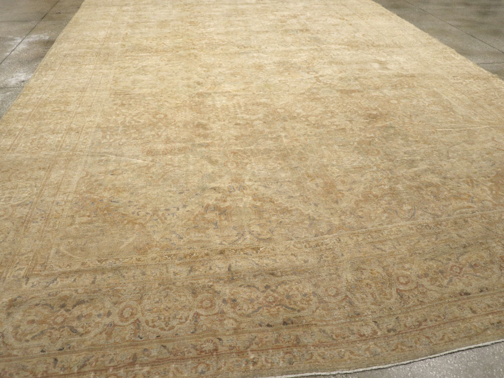 Antique Persian Lavar Kerman Carpet, No.23472 - Galerie Shabab