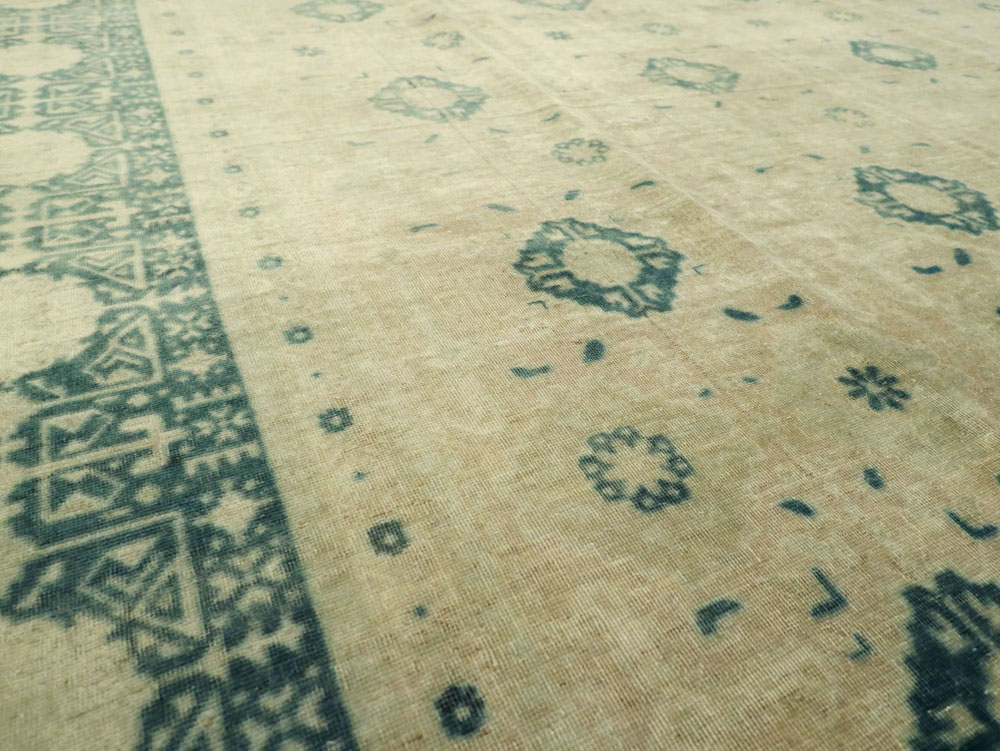 Vintage Persian Tabriz Carpet, No.23476 - Galerie Shabab