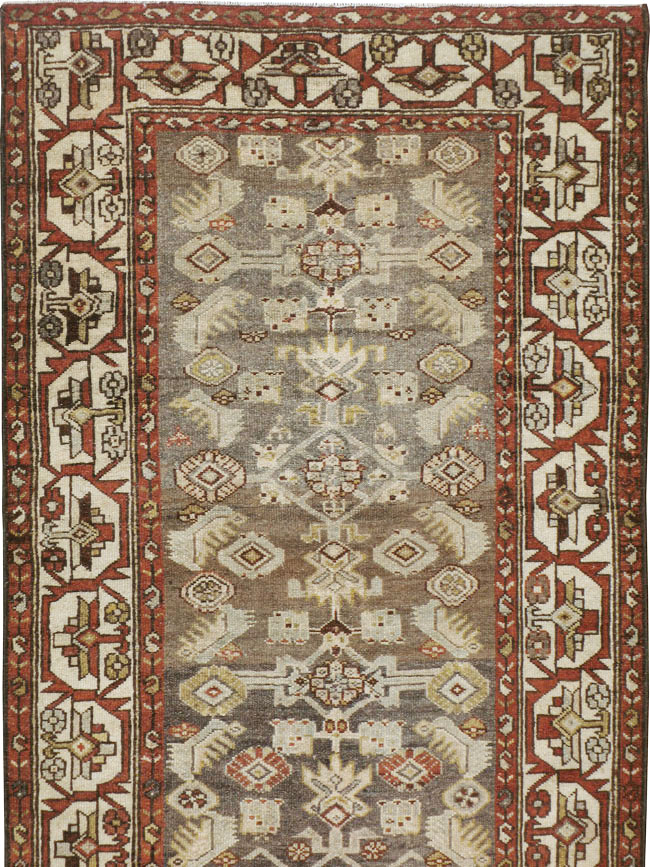 Vintage Persian Bakhtiari Rug, No.23488 - Galerie Shabab